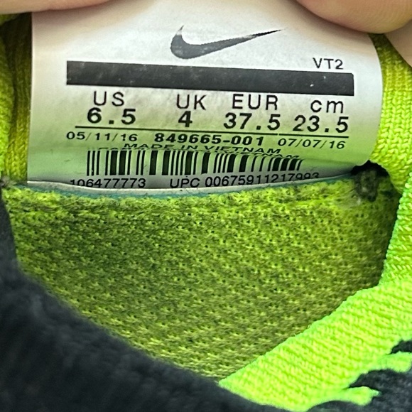 Nike FlyKnit - Picture 4 of 4